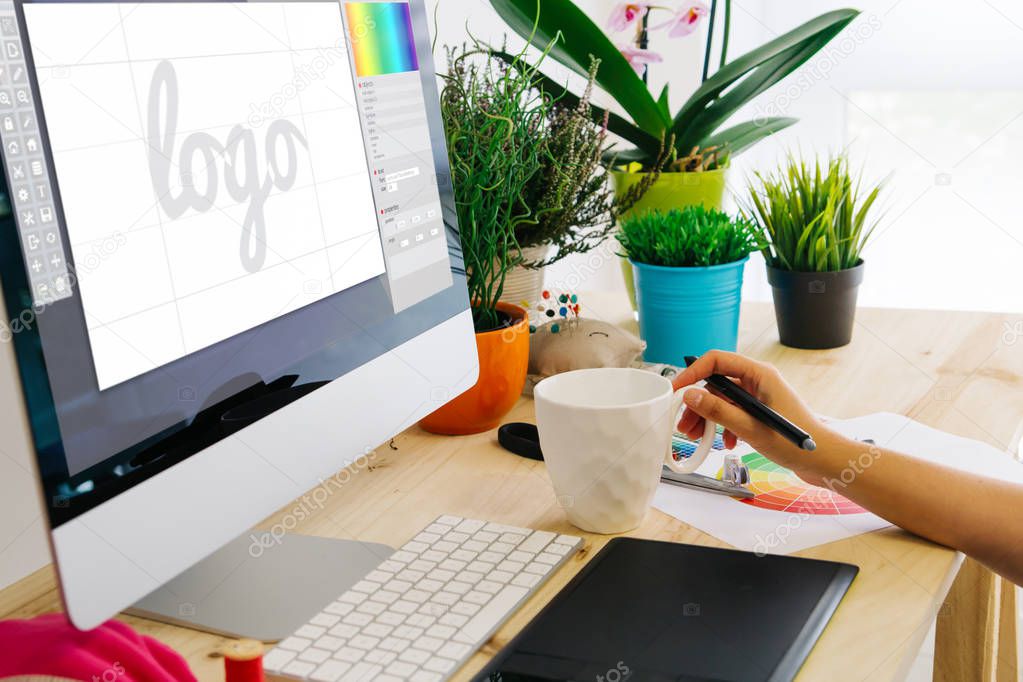 Esempio di logo minimale per azienda locale